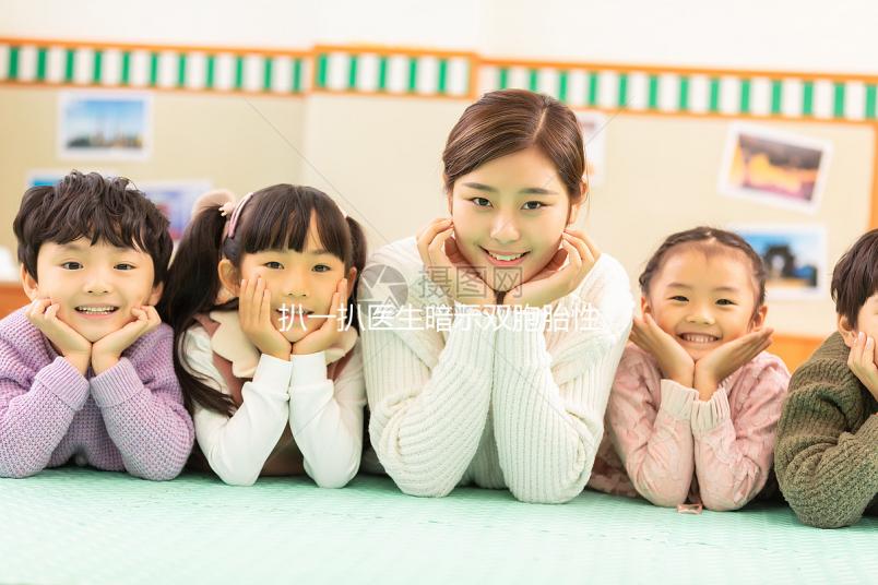 扒一扒醫(yī)生暗示雙胞胎性別行話，出現(xiàn)這些字眼說明是龍鳳胎